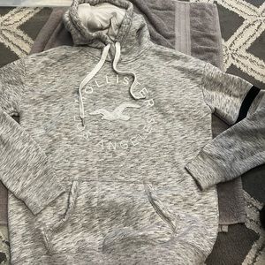 Hollister Hoodie